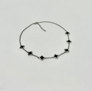 Quatrefoil Necklace (black/silver finish)