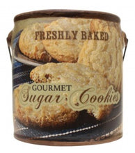 Load image into Gallery viewer, Gourmet Sugar Cookie Farm Fresh Candle