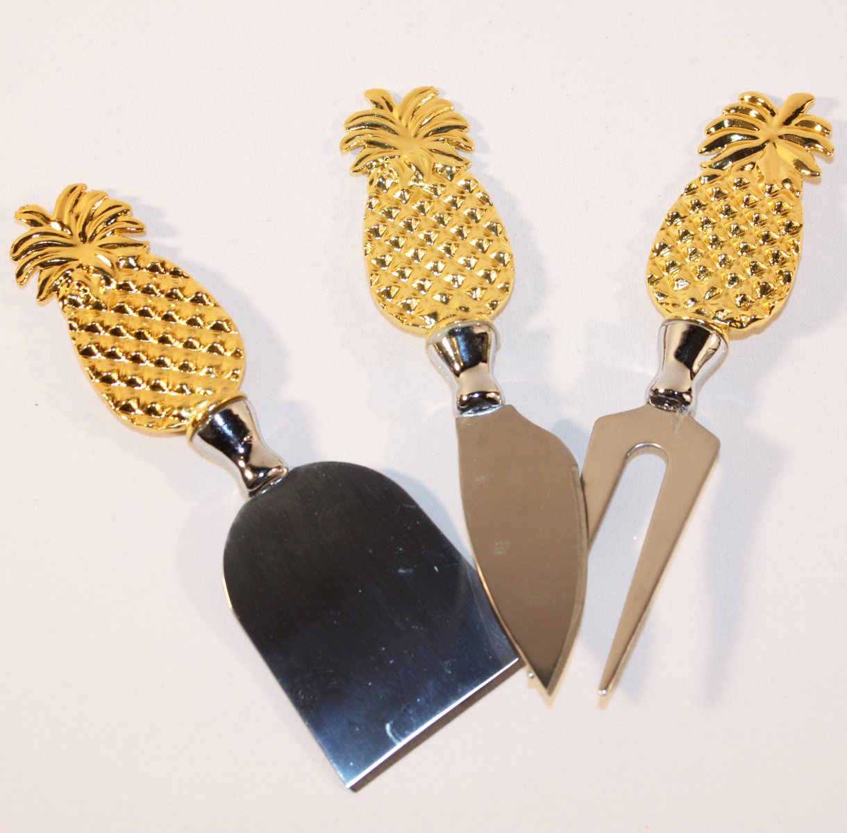 Golden Pineapple Set of 3 Cheese Knives