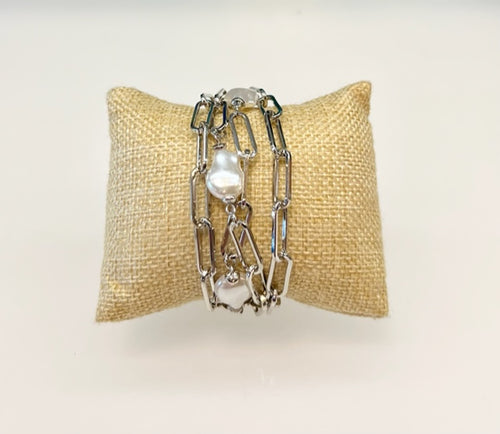 Paper Clip Link Bracelet with Freshwater Pearl Accents (Silver Finish)