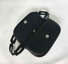Load image into Gallery viewer, Meile Bianco Versatile Vegan Leather Clutch/Should Bag/Crossbody
