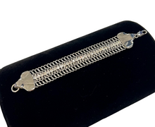 Load image into Gallery viewer, Loop Linked Bracelet (Silver)