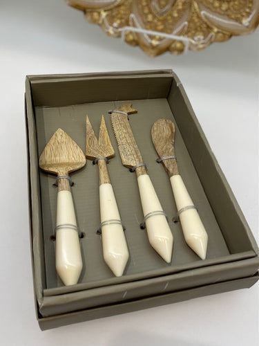 Wooden Cheese Knife Set